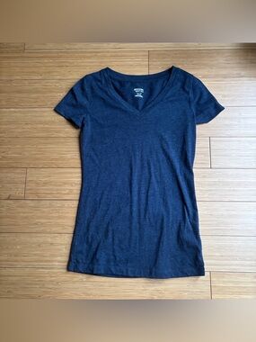 Y2K cotton navy blue v-neck baby tee